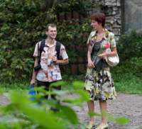 i0704_small.jpg